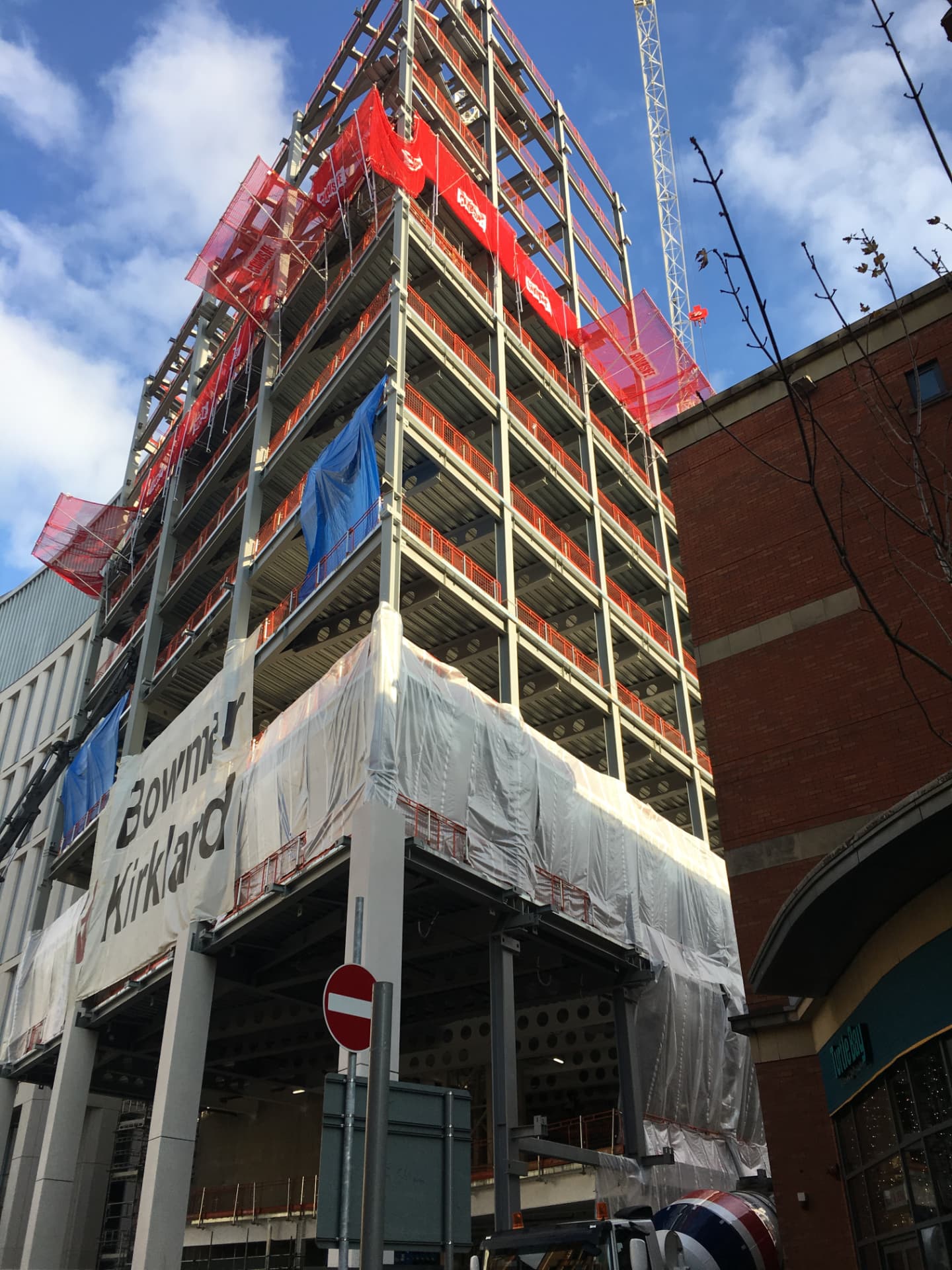 Landmark, St Peter's Square, Manchester — Steel frame and metal decking under construction